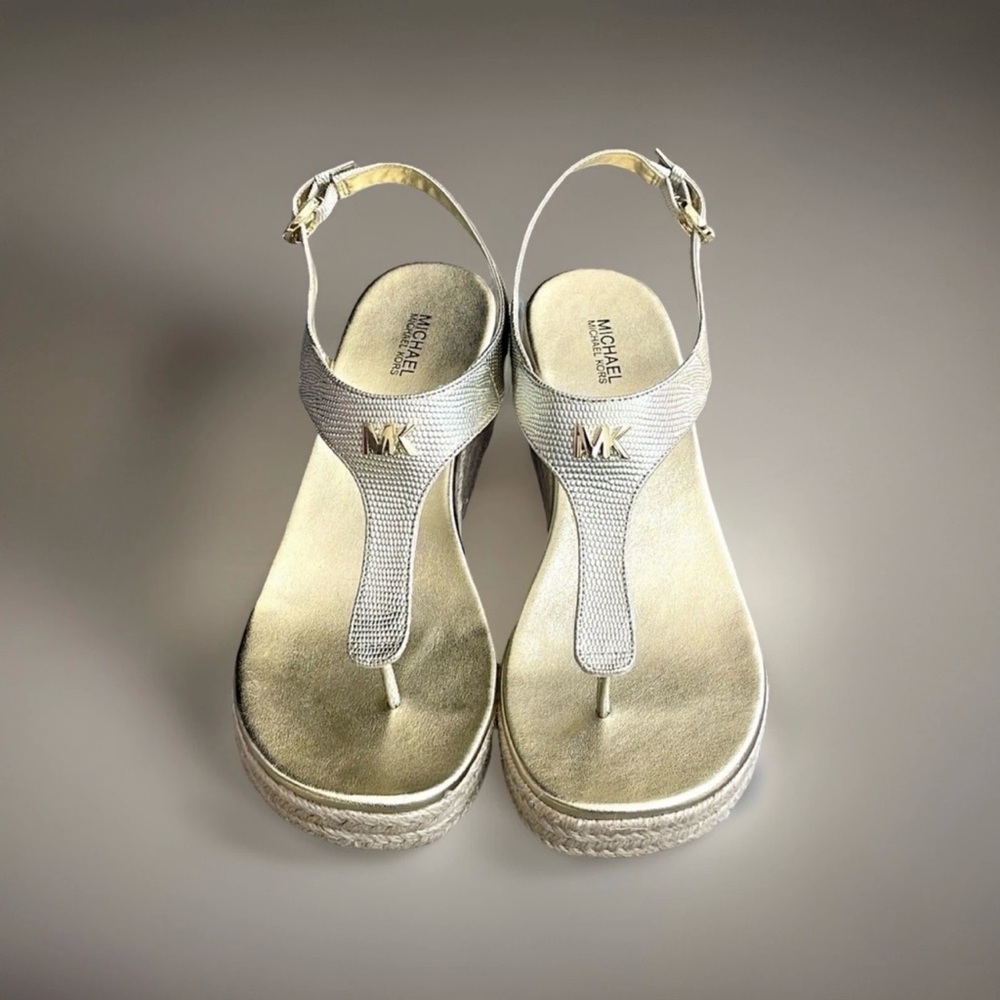 Michael Kors Laney Leather Thong Gold Espadrille Sandals  EUC Sz 9 M